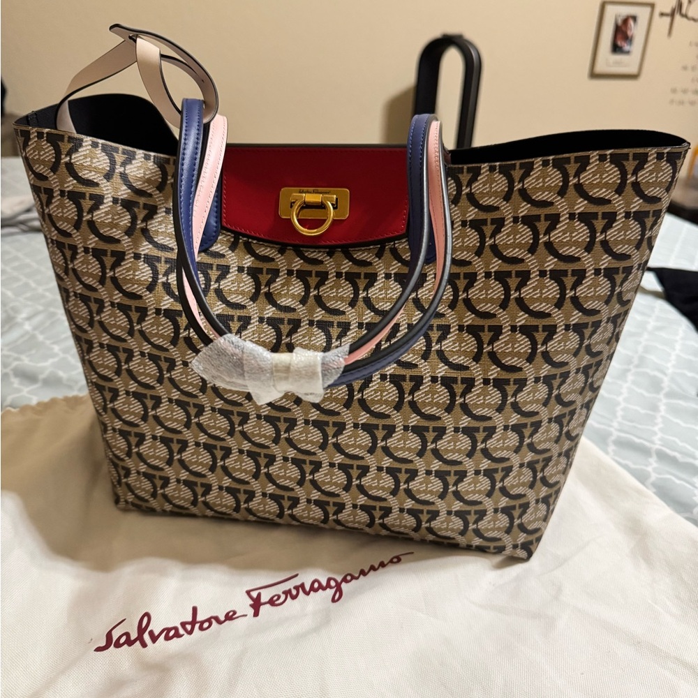 Salvatore Ferragamo Brown and Red Tote Bag